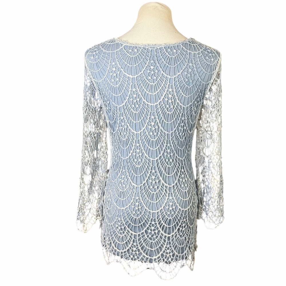 V Cristina Cornflower Blue Lace Crochet Overlay Long Sleeve Blouse - Size Large - Picture 5 of 12